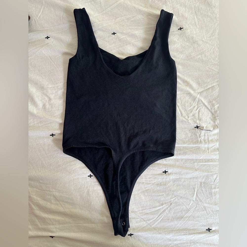 Free People Clean Lines Bodysuit Black Size XS/S Never Worn Perfect Condition - Picture 8 of 10